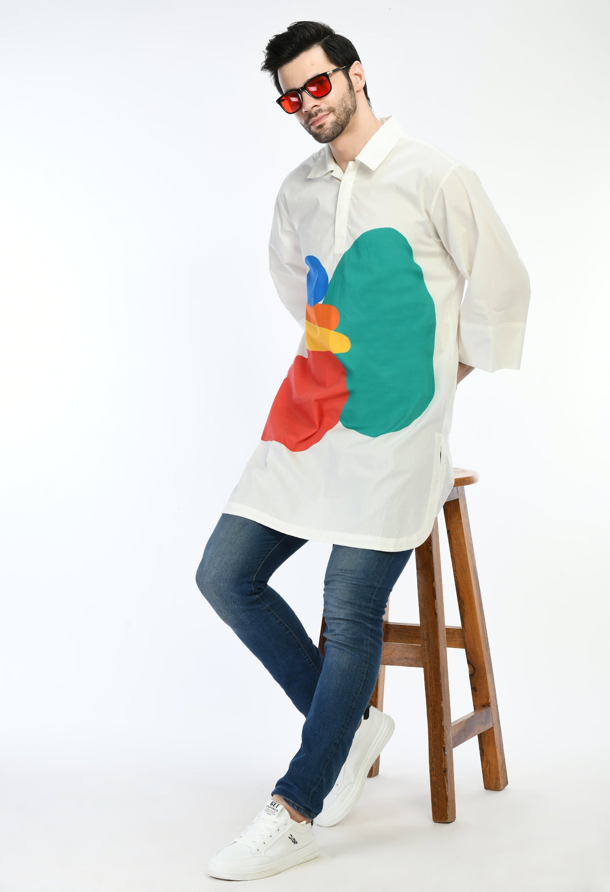COLOR FRENZY SHIRT with bold geometric prints in soft cotton.