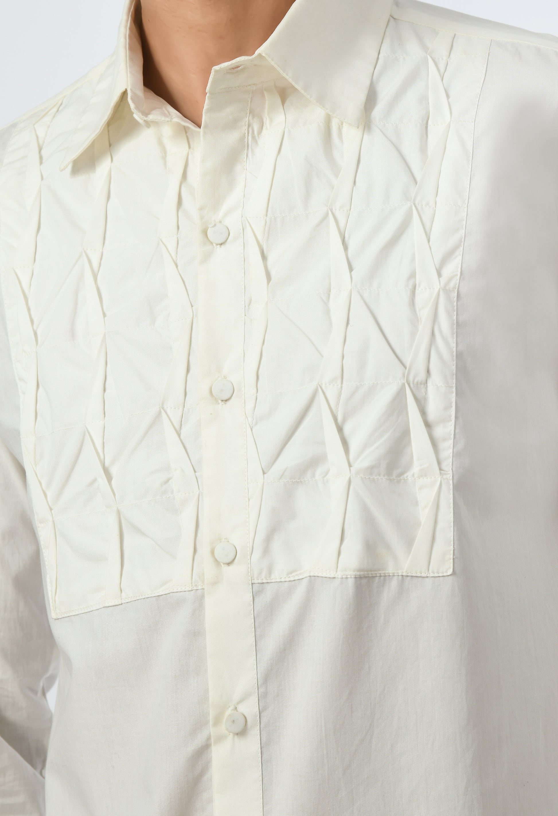 Crème Pleat shirt