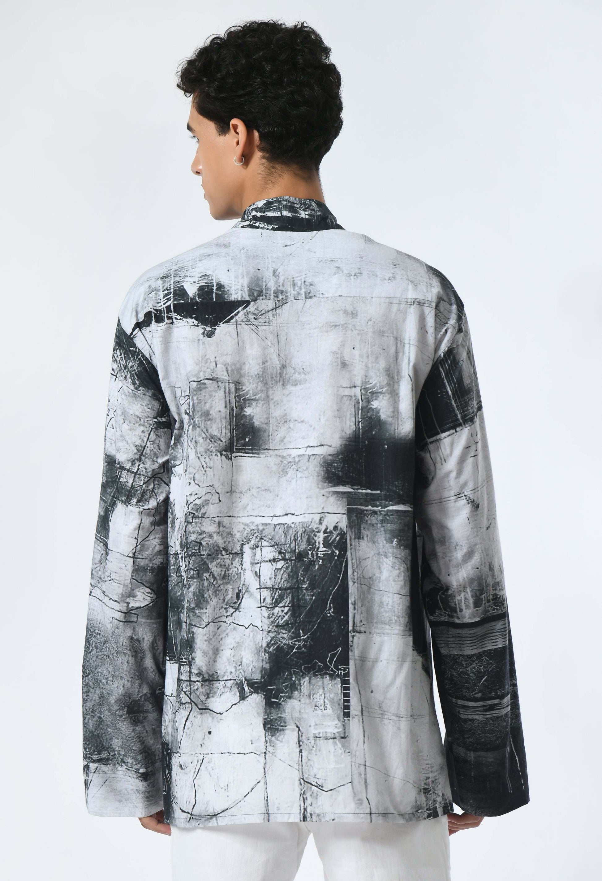 MONO MATRIX SHIRT in soft cotton with Bombay to Tokyo inspired print.