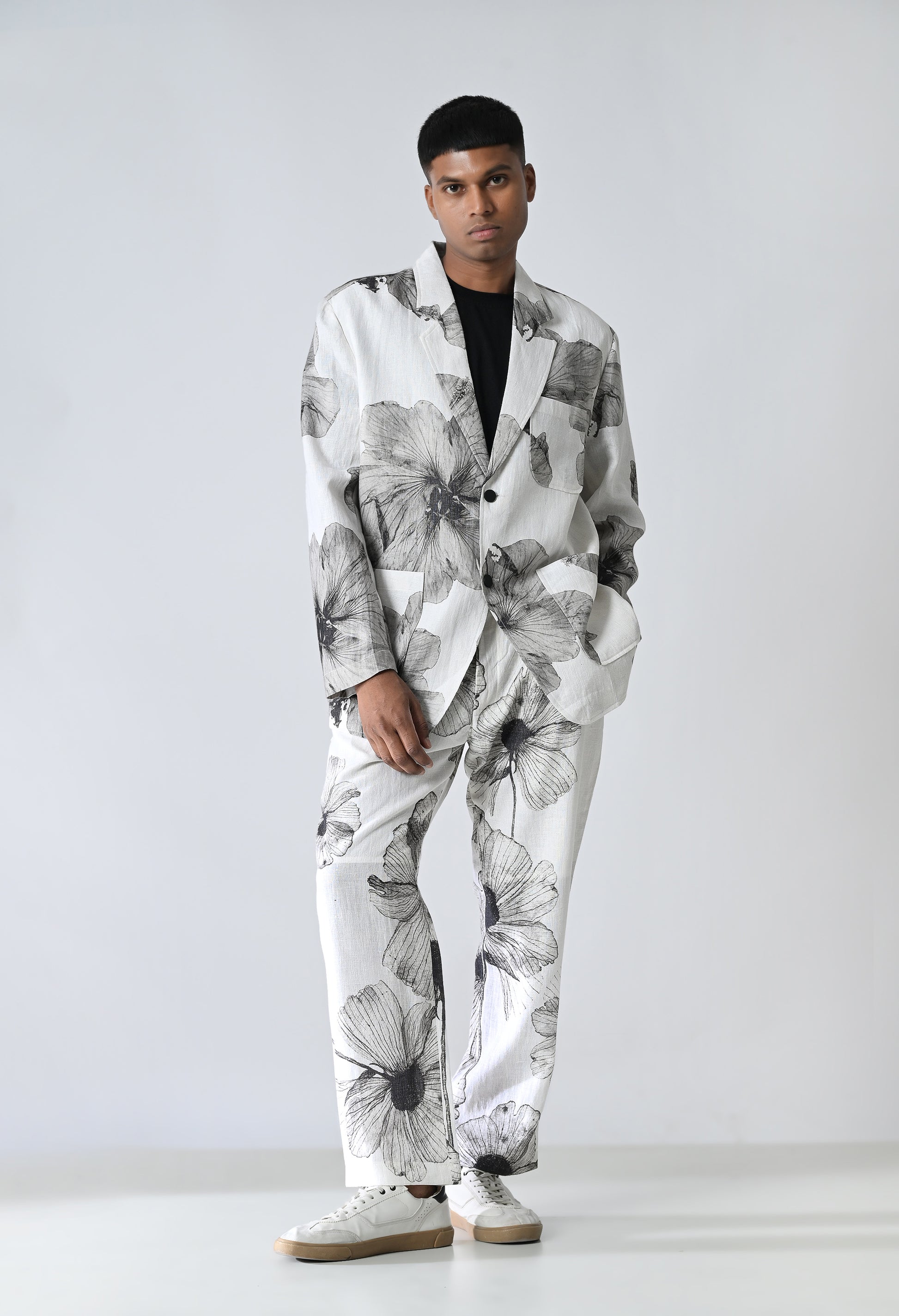 Monochrome trousers