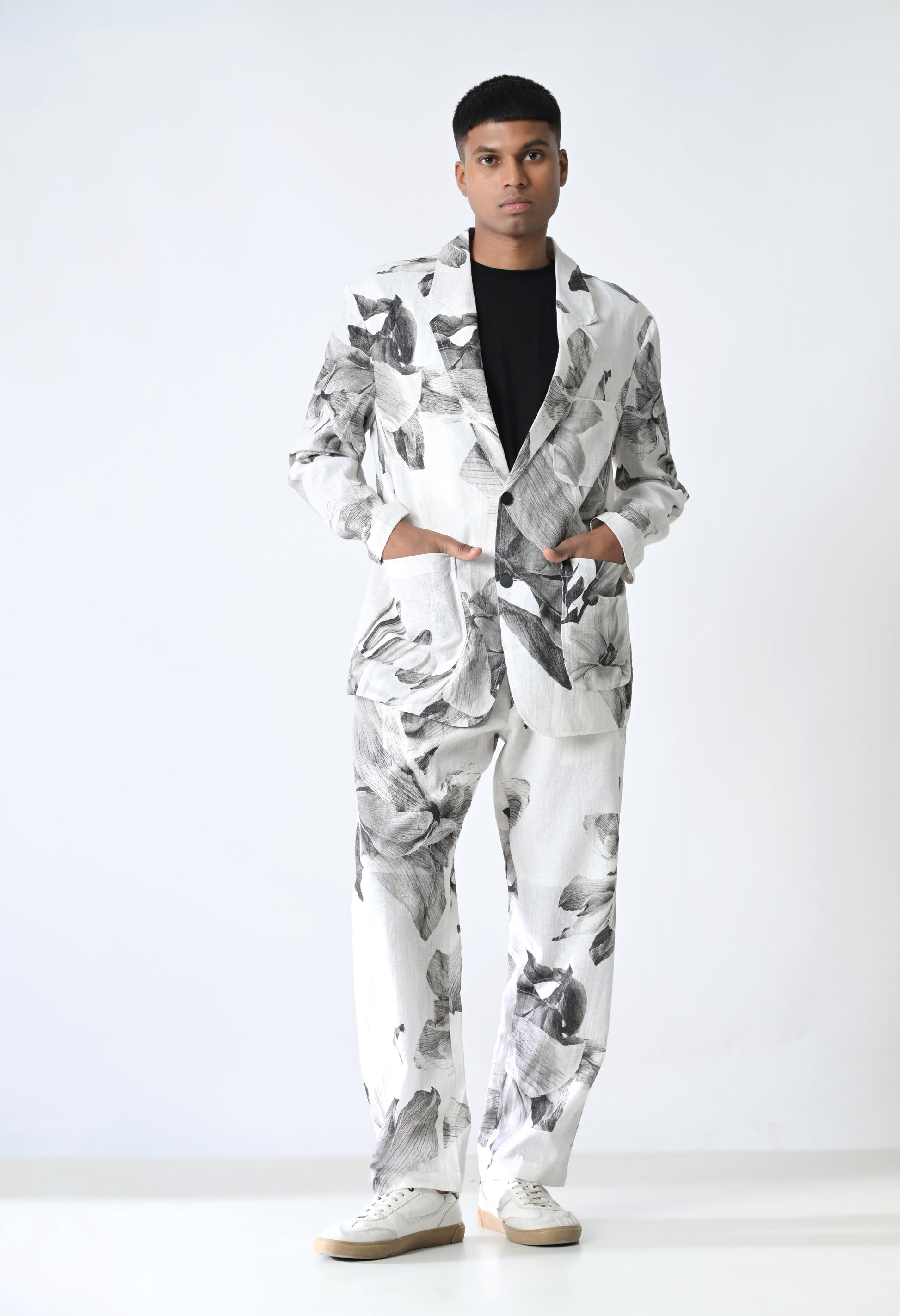 Monochrome co-ords
