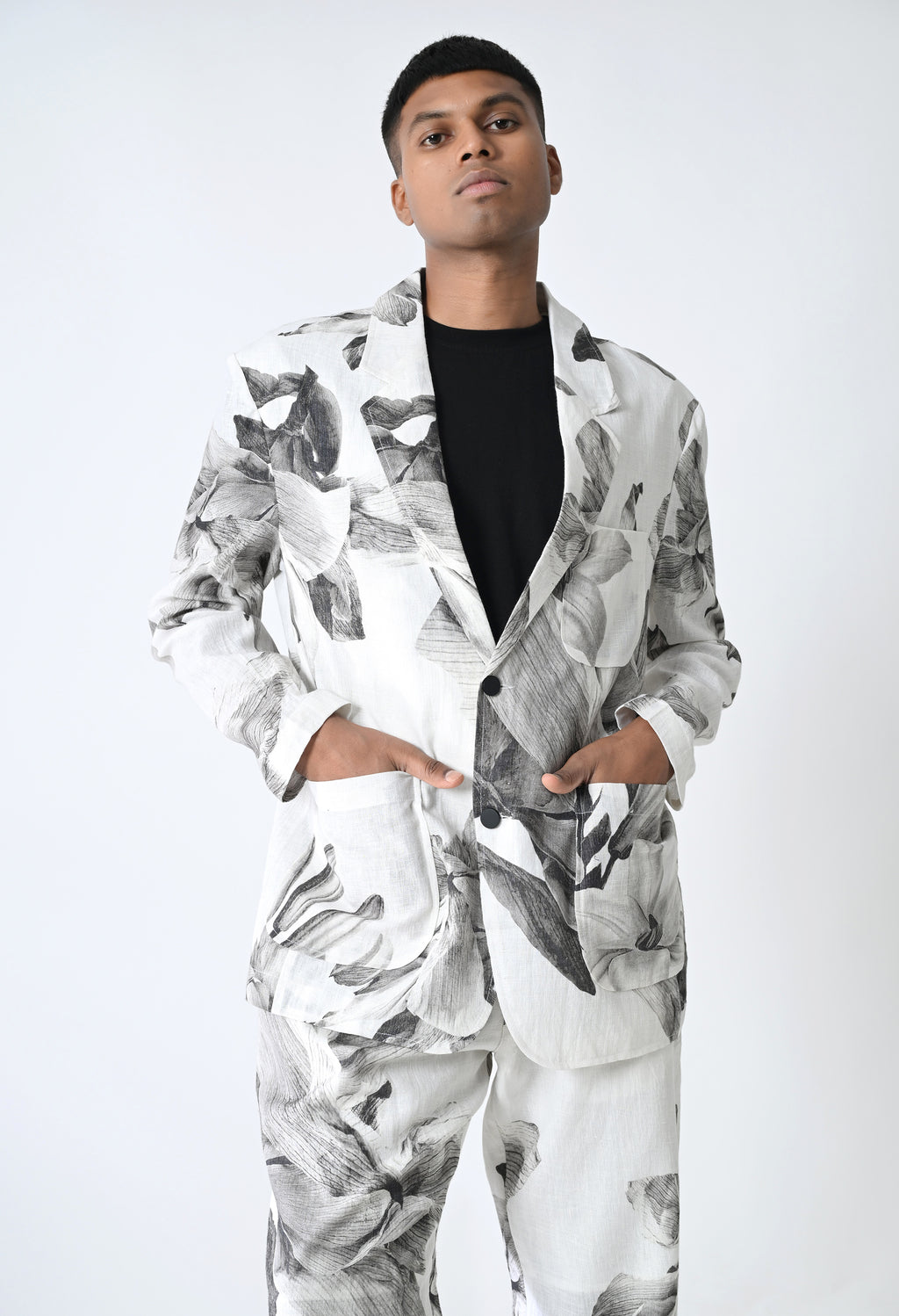 Monochrome co-ords
