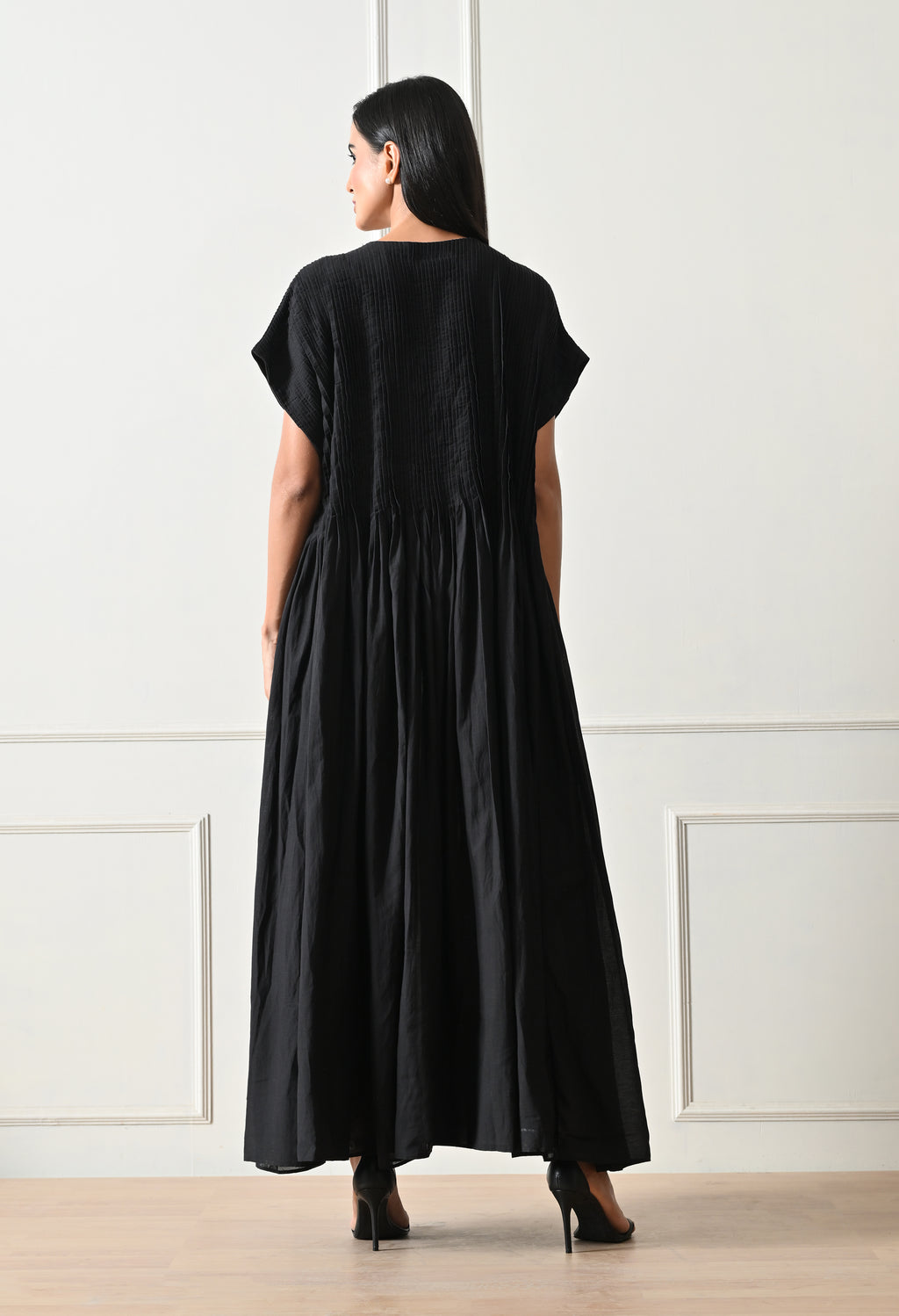 Black Pintuck Gathered Dress - samant chauhan design 