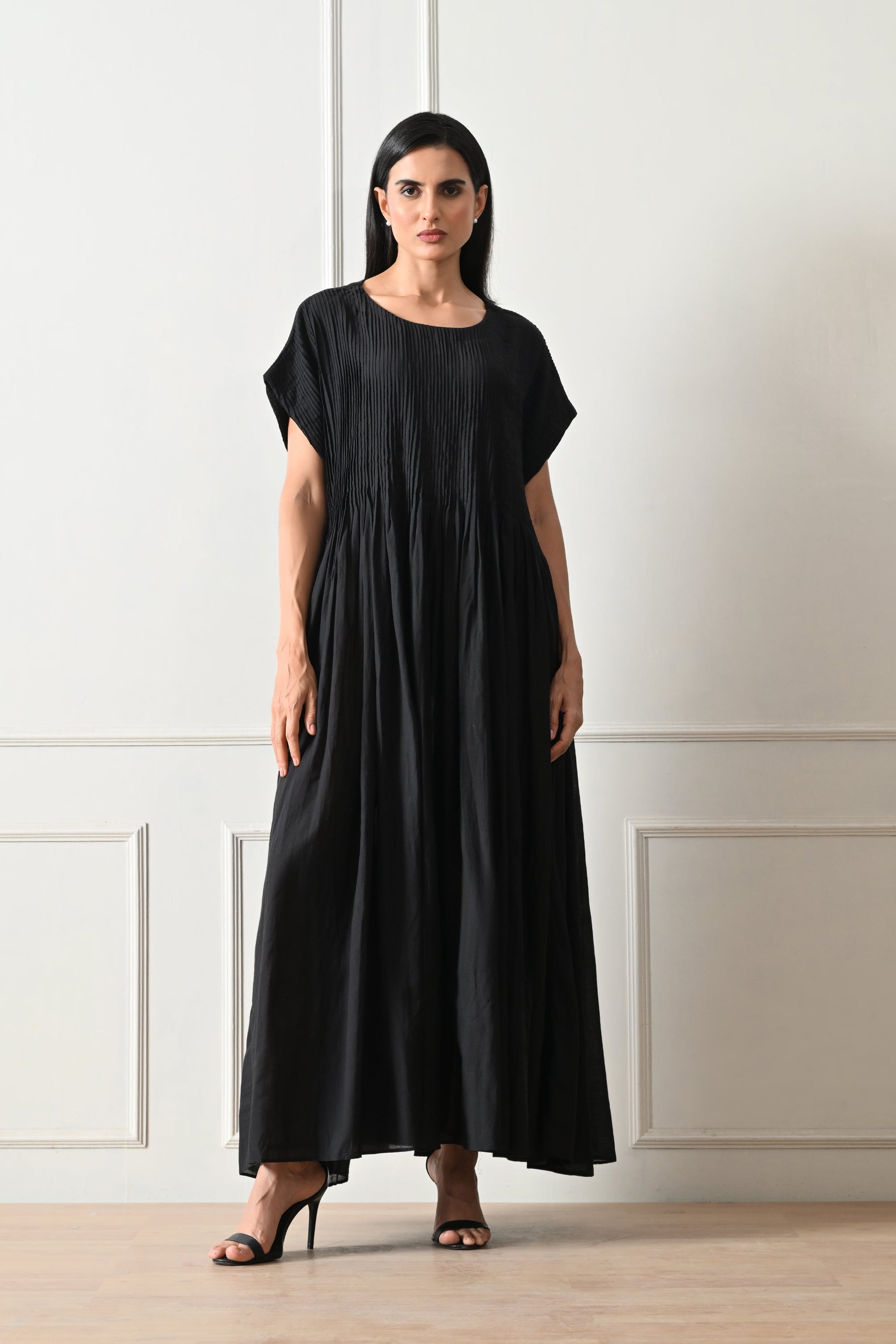 Black Pintuck Gathered Dress - samant chauhan design 