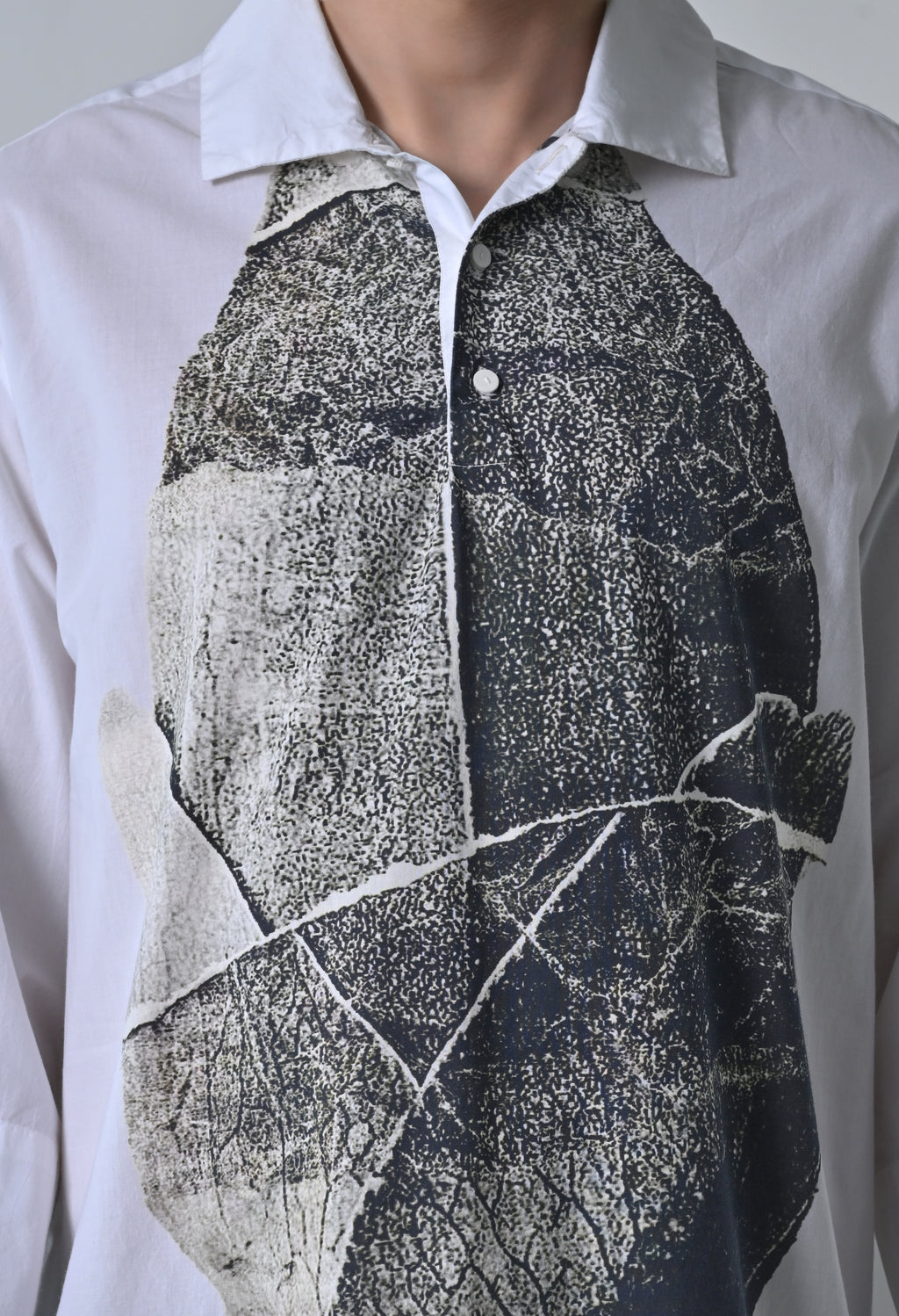 Inked leaf shirt
