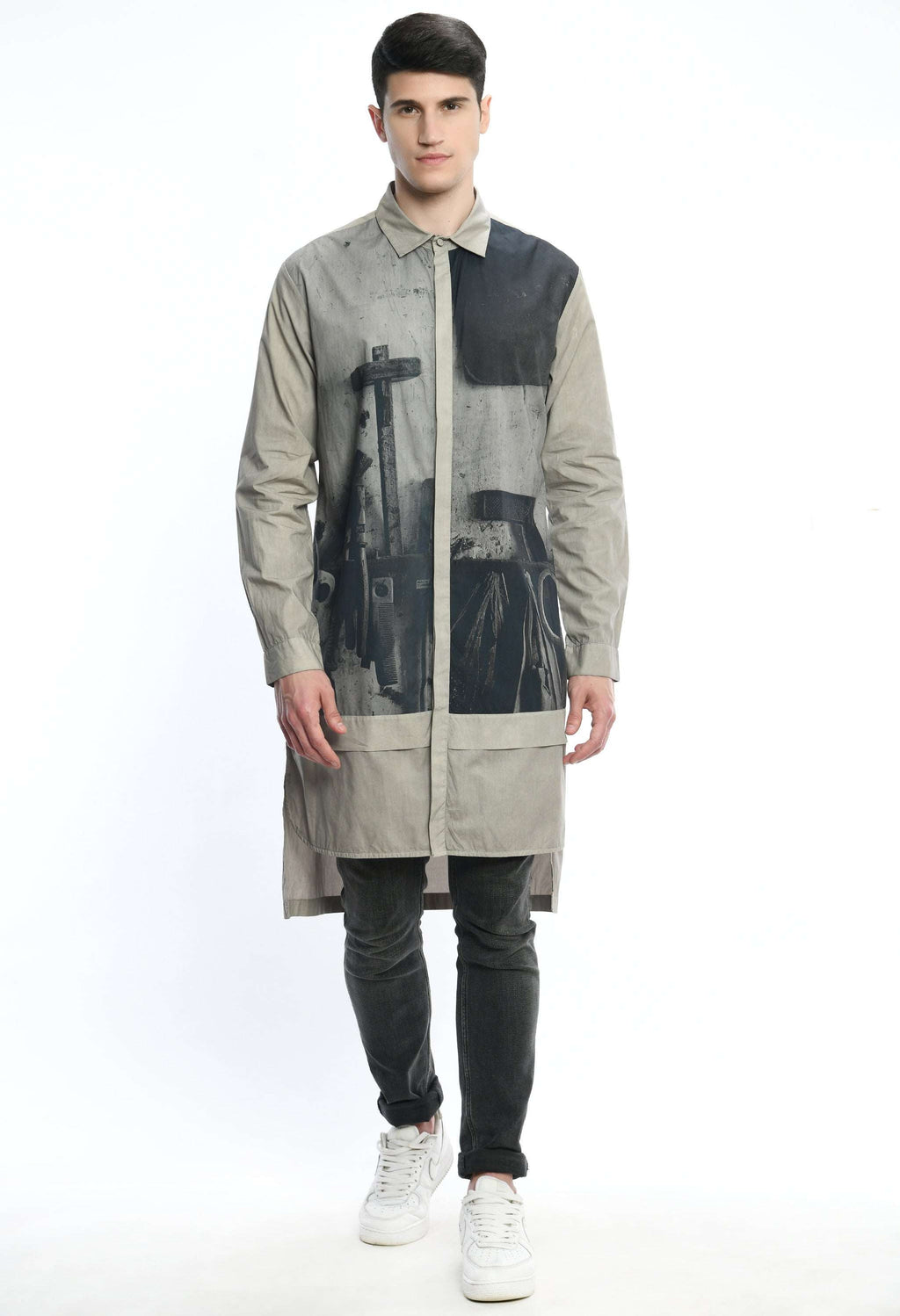 SPACE GREY STATEMENT shirt in soft cotton with culture-inspired print from Bombay to Tokyo journey.
