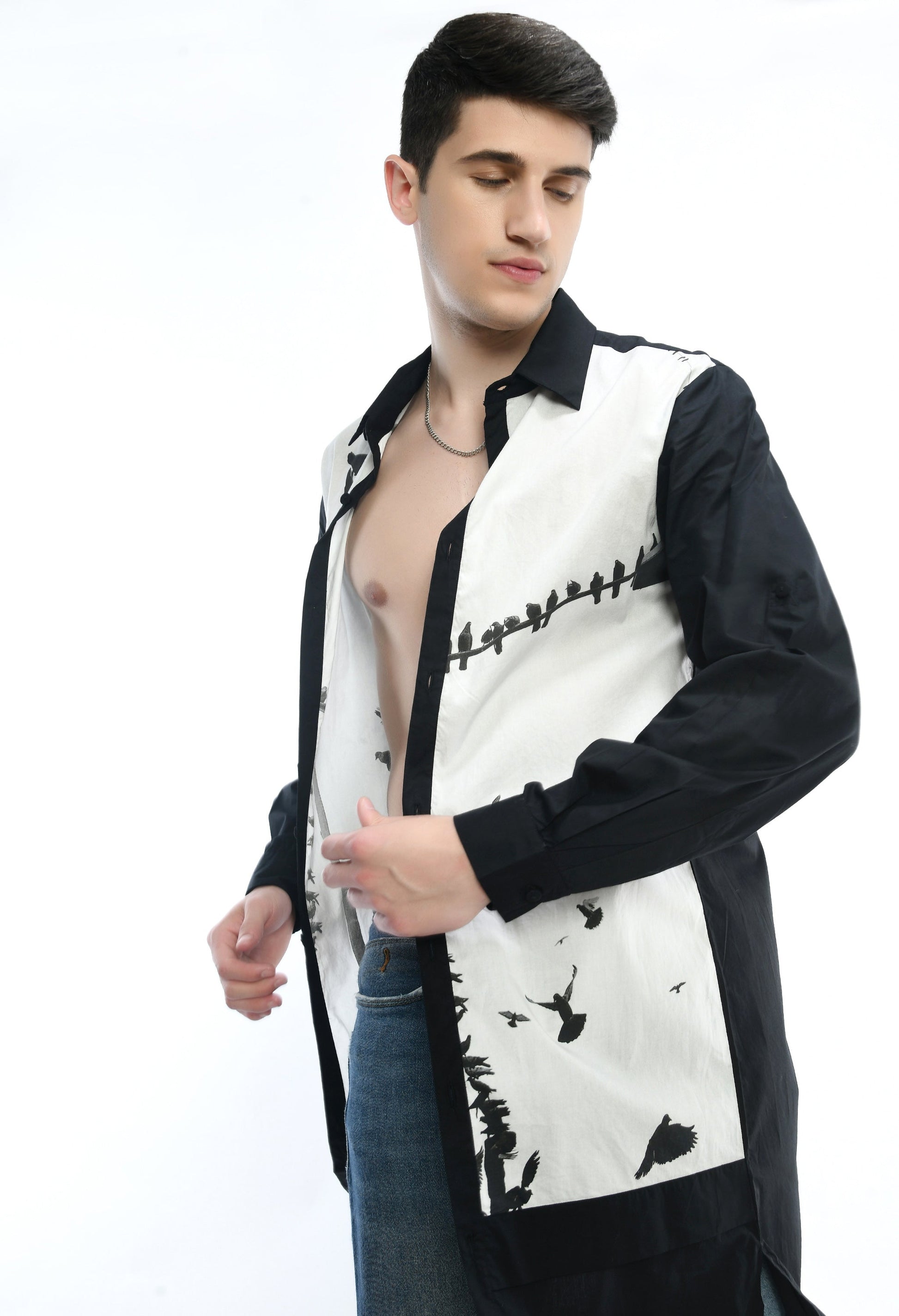 BINARY FEATHER SHIRT with cultural Bombay to Tokyo-inspired print in soft cotton fabric.