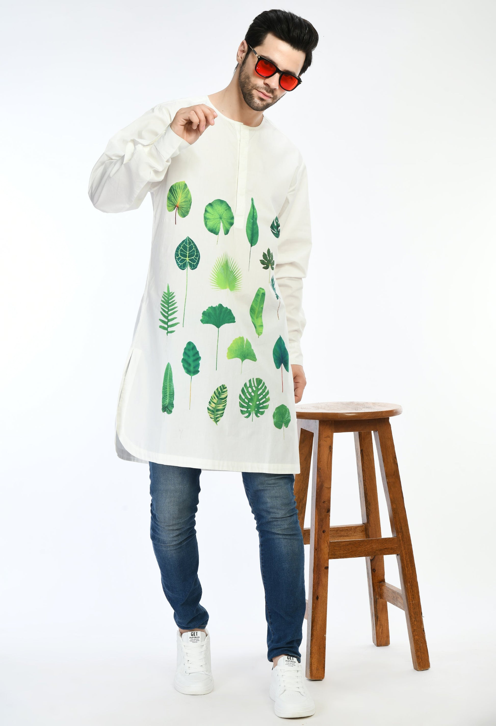 FOREST GRID SHIRT with plant prints on soft cotton, ideal for everyday wear.
