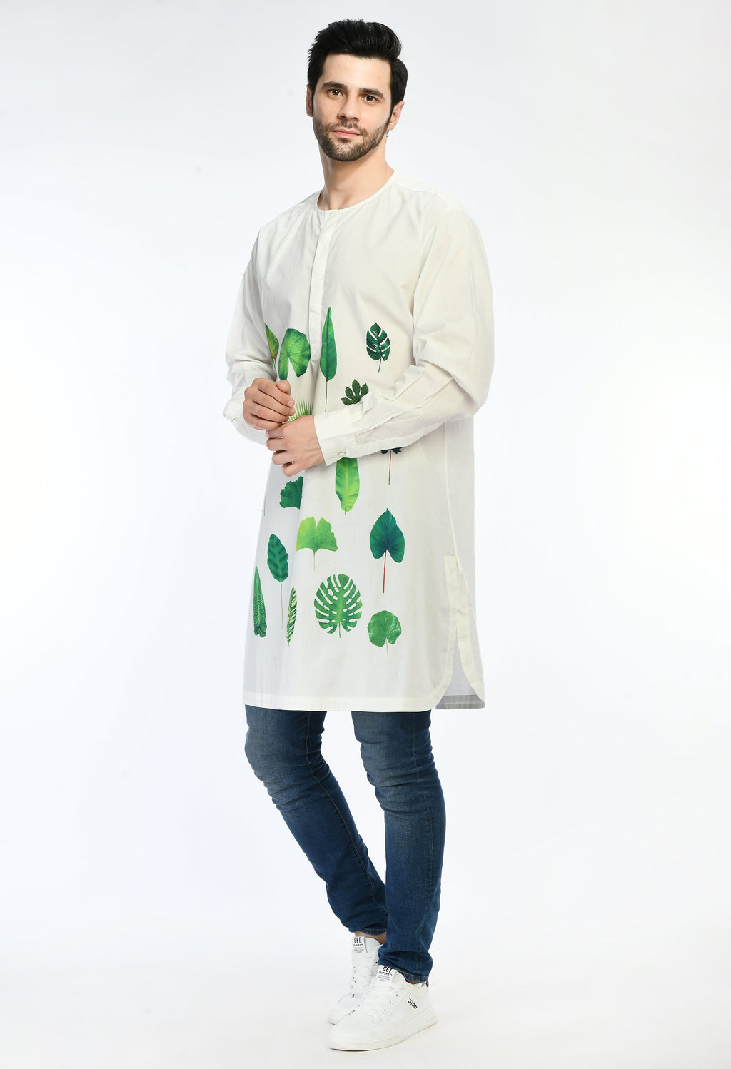 FOREST GRID SHIRT with small plant prints, light and comfortable cotton fabric for everyday wear.