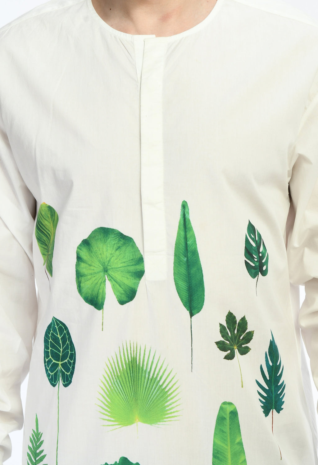 FOREST GRID SHIRT with small plant prints on soft cotton fabric.