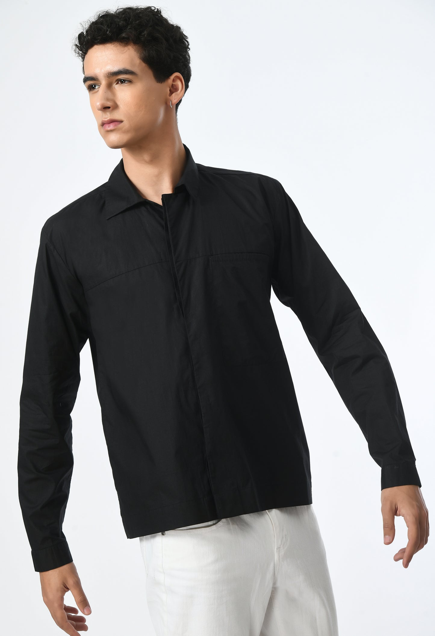 Black men's cotton shirt with a classic collar.