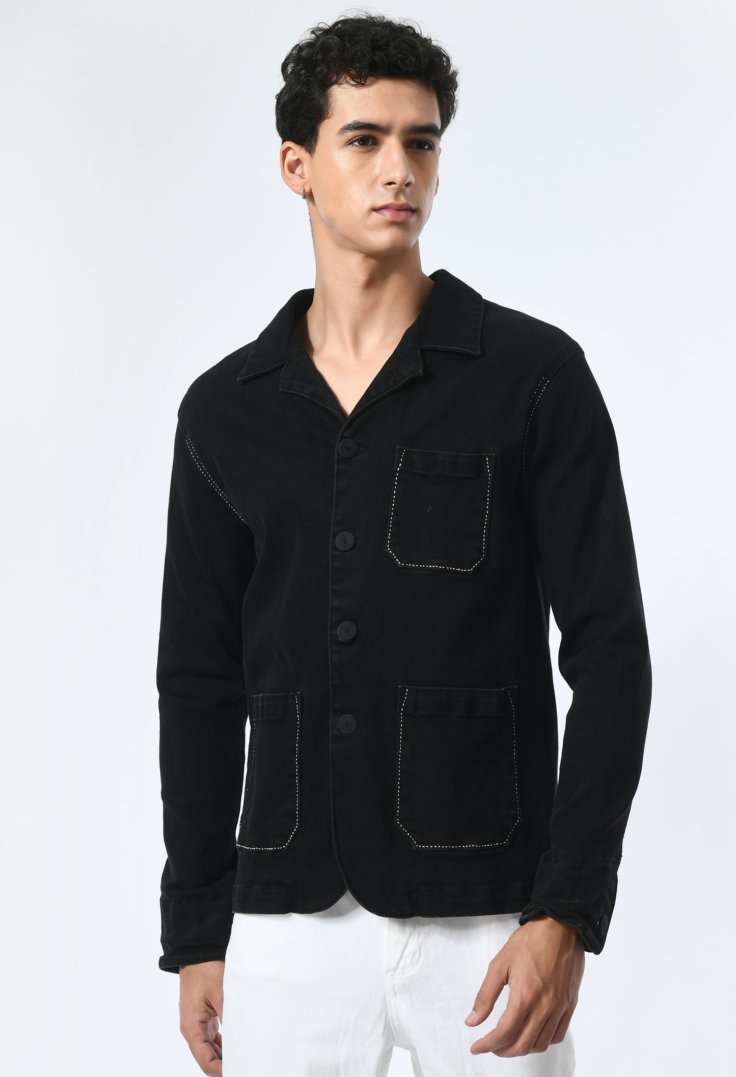 Men's classic blazer in sleek black