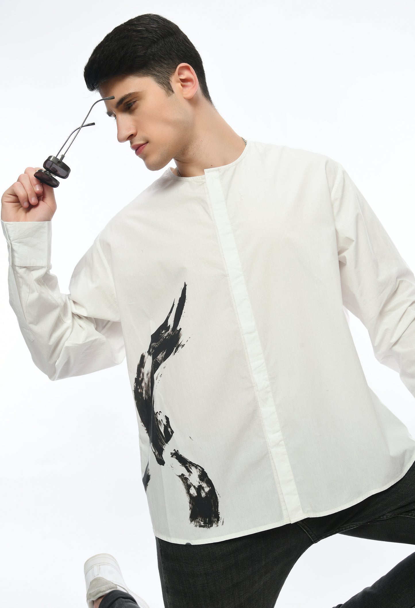 White, stylish,lose-fit, cotton shirt with digital print on it